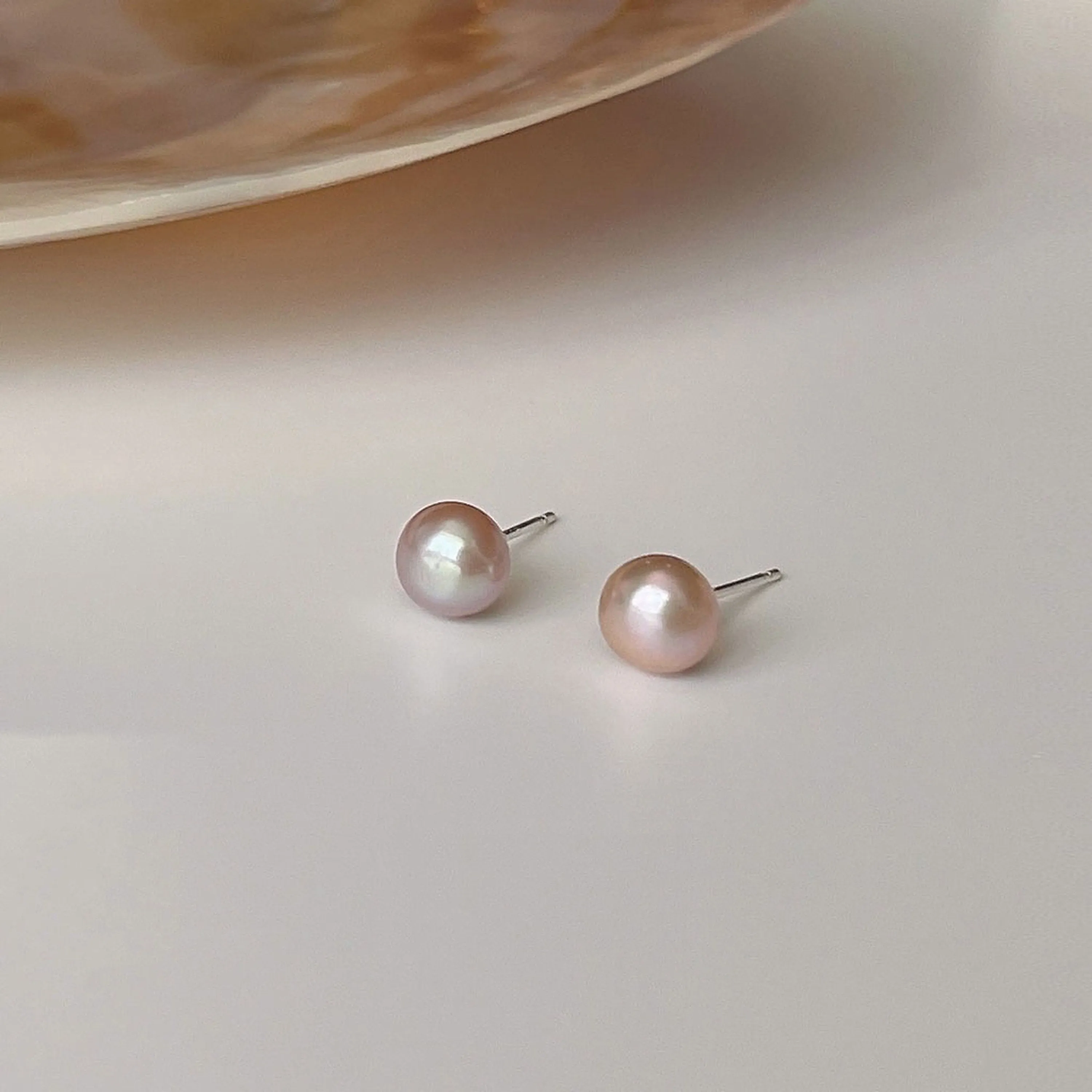 Natural Pink Pearl Everyday Simple Stud