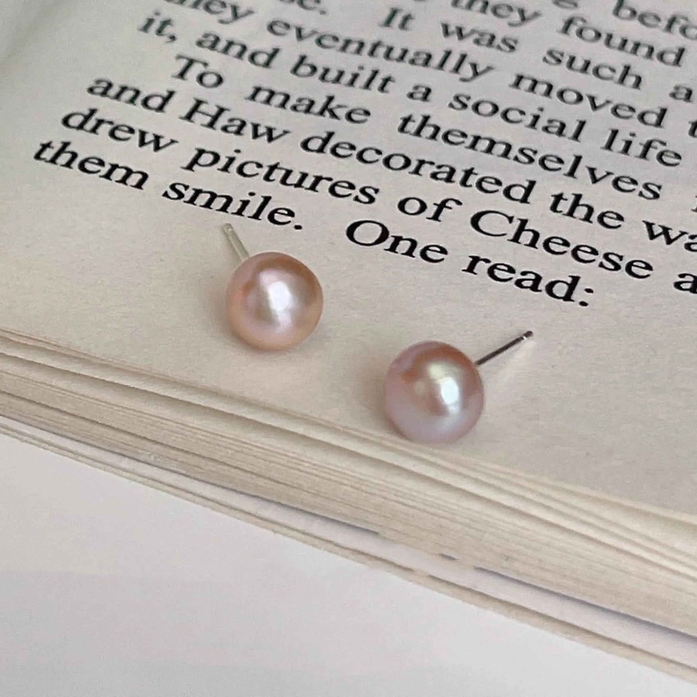 Natural Pink Pearl Everyday Simple Stud