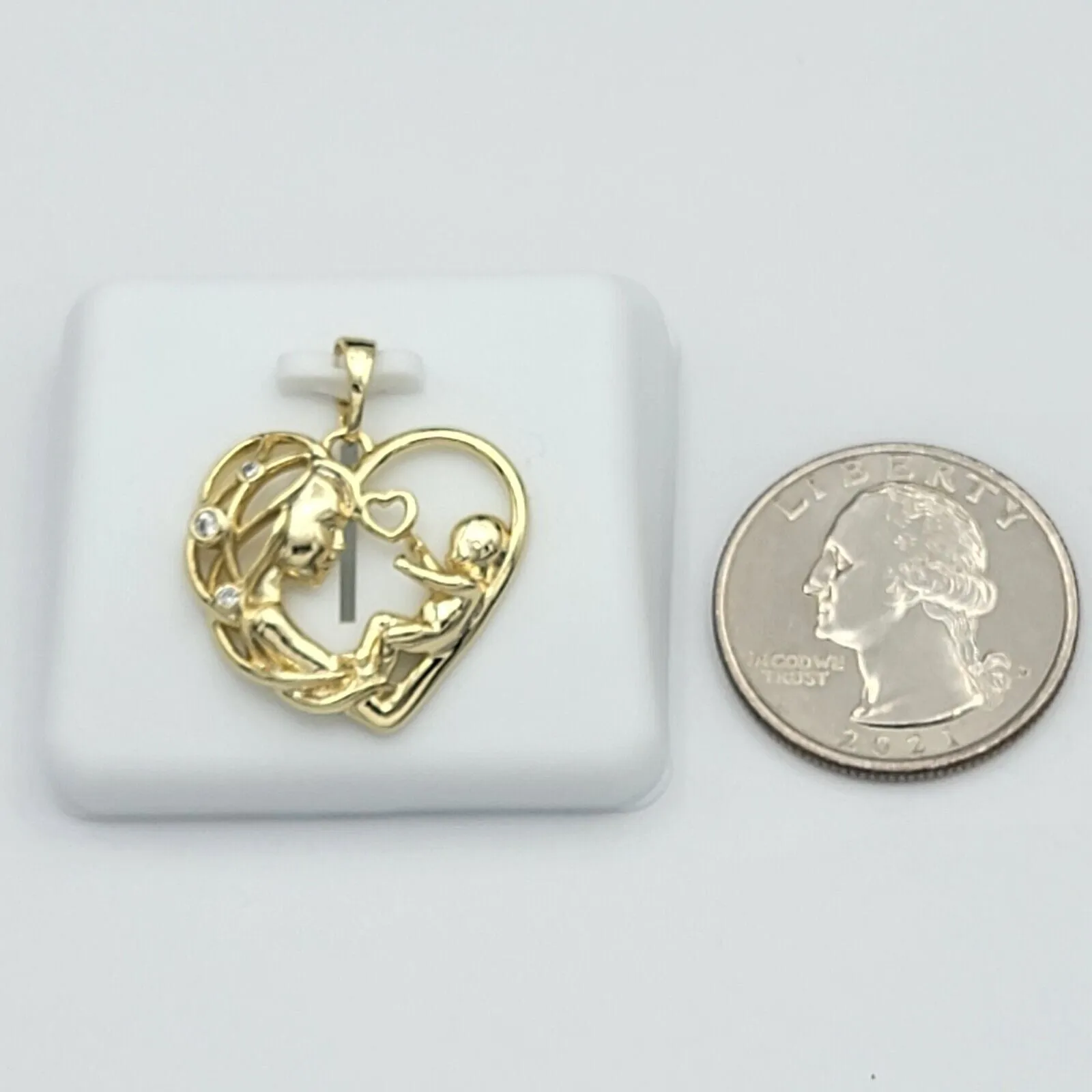 Necklaces - 14K Gold Plated. Mom & Baby Love Heart. Family. Mother
