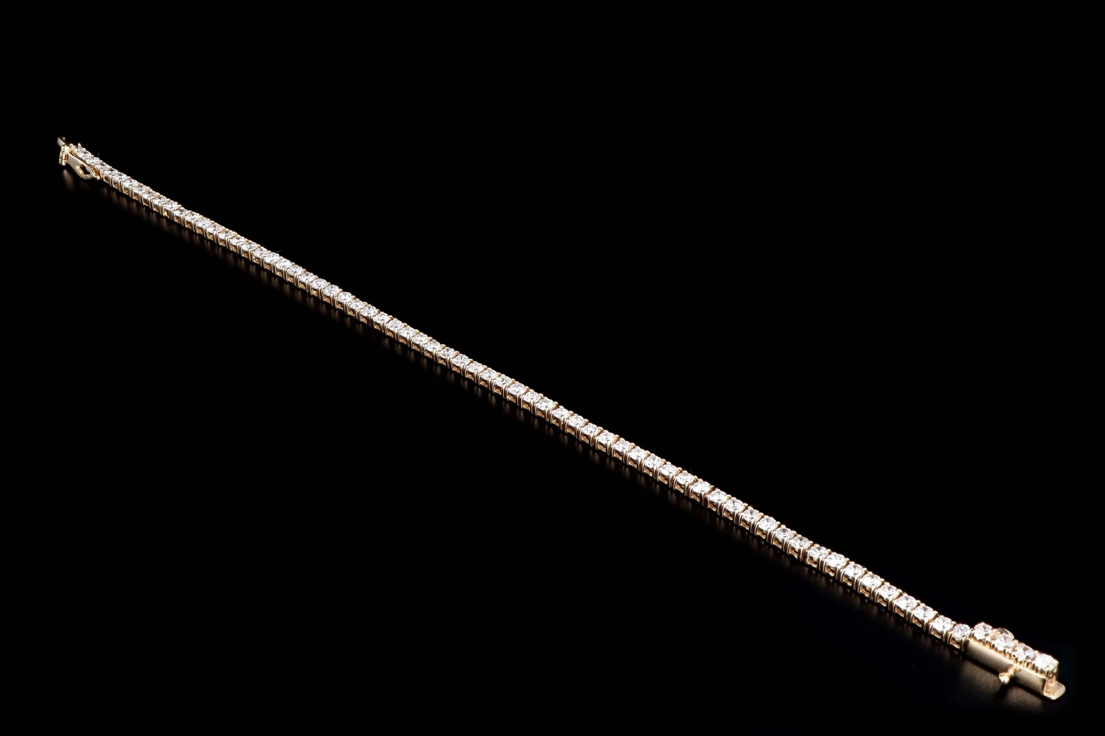 New 14K Yellow Gold 3.1 Carat Round Brilliant Cut Diamond Tennis Bracelet