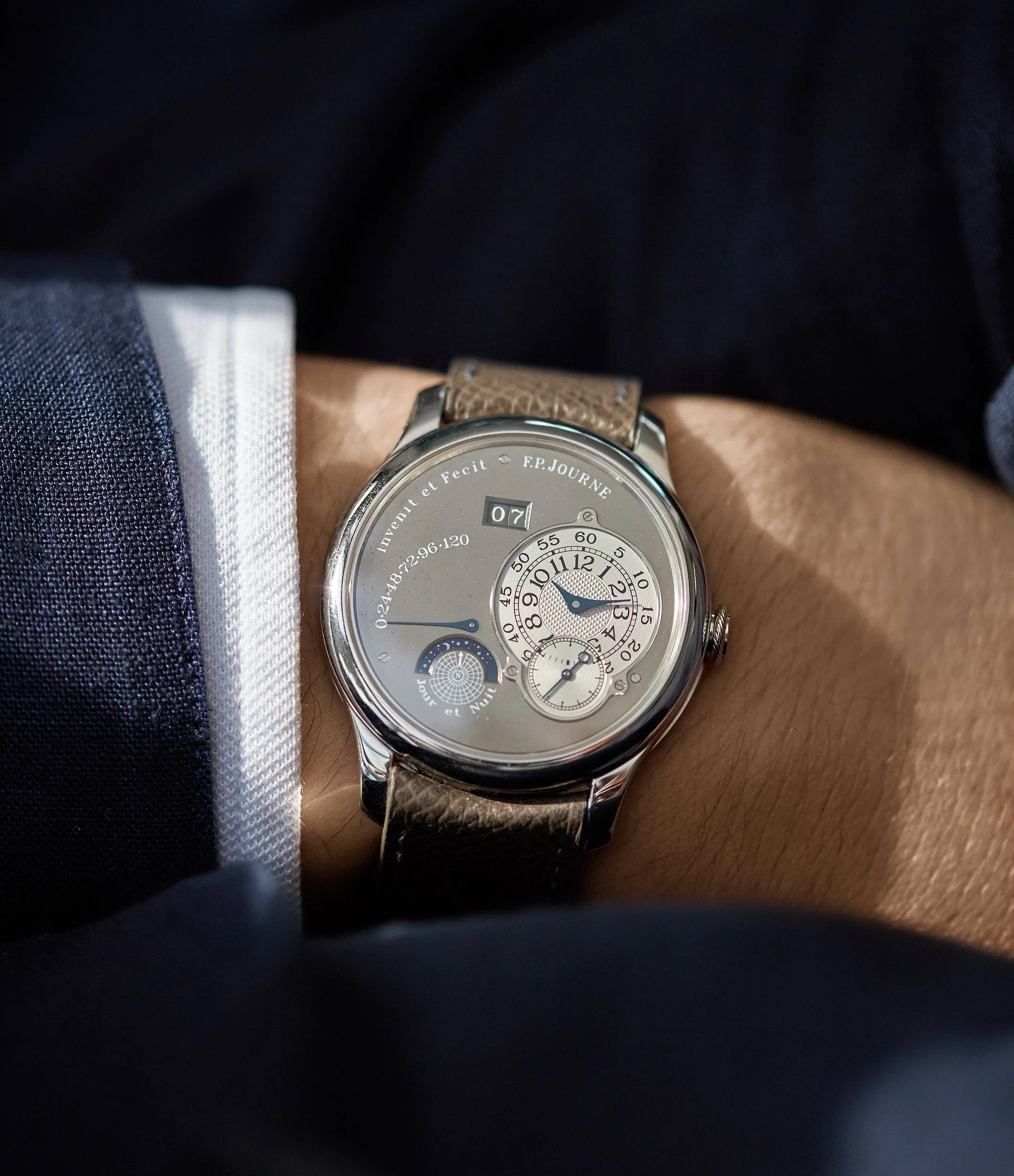 Octa Jour et Nuit | Ruthenium Dial | 40mm | Platinum