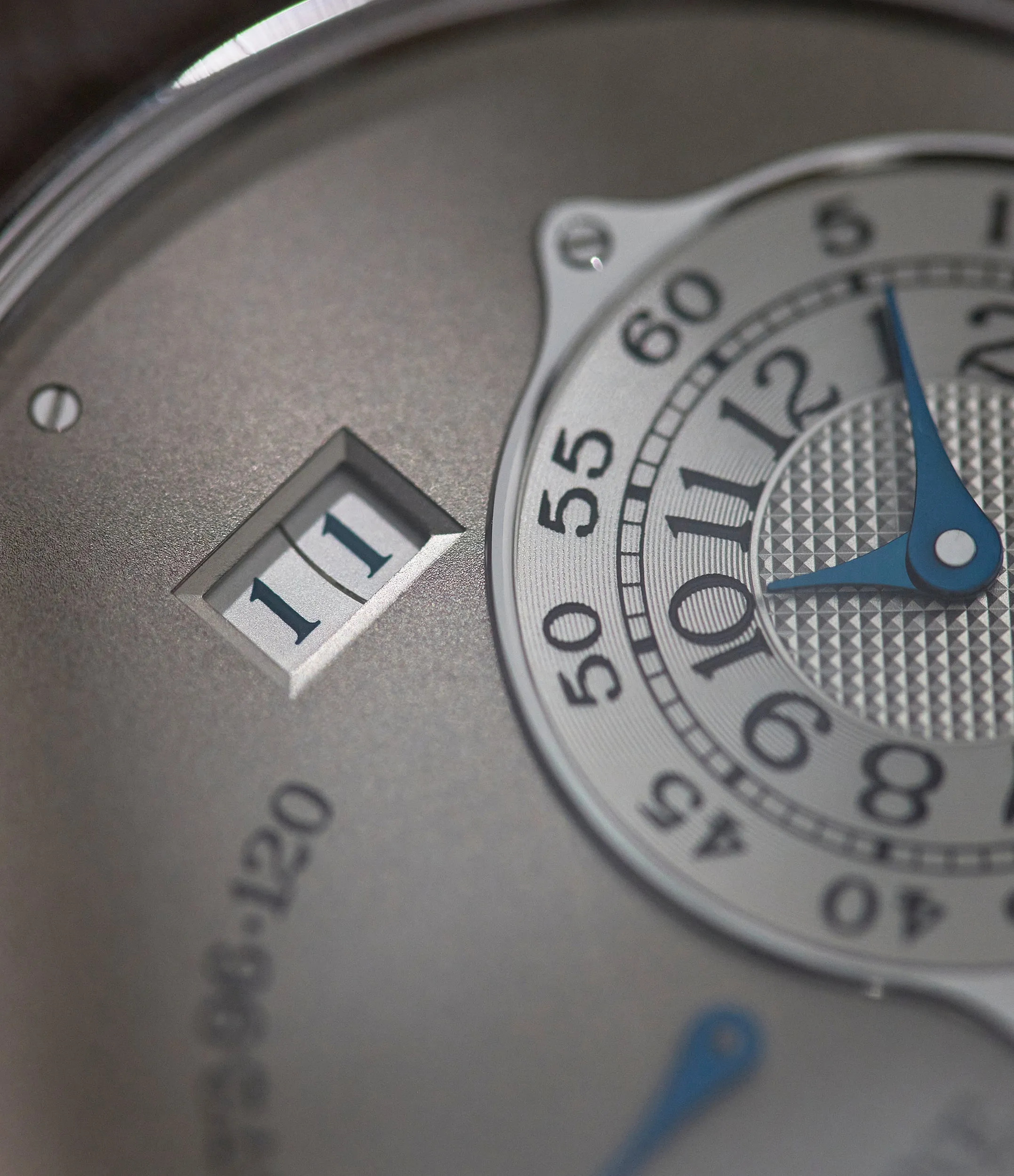 Octa Réserve Marche | 38mm | Platinum