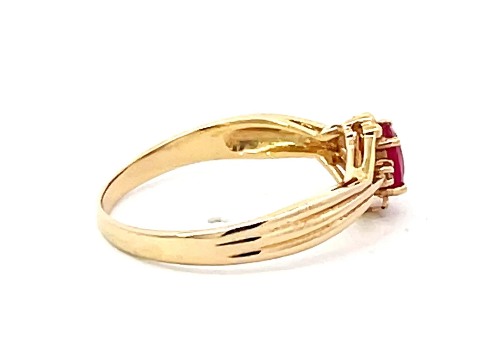 Oval Red Ruby Diamond Ring in 14k Yellow Gold