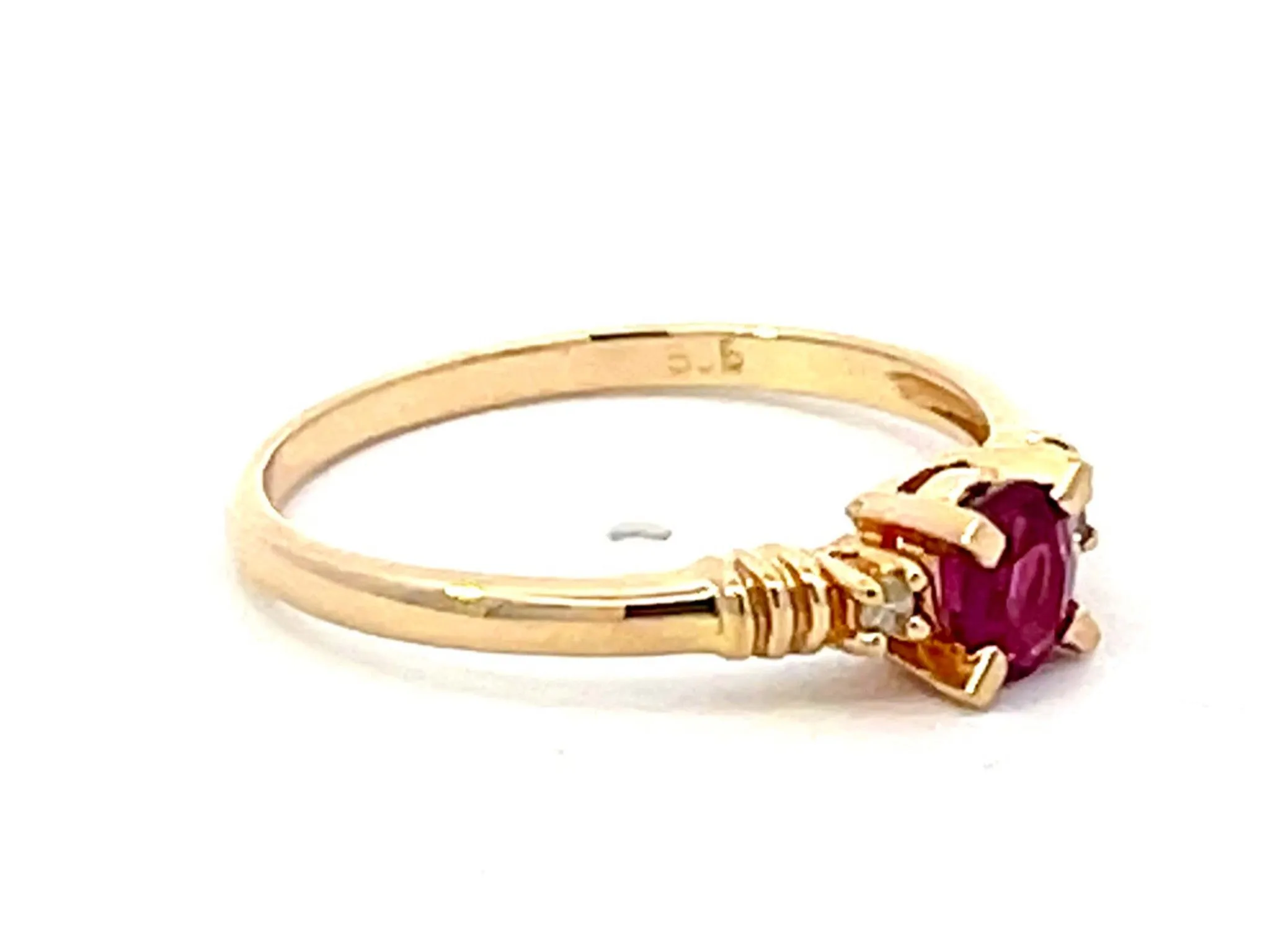 Oval Ruby Diamond Ring in 14k Yellow Gold