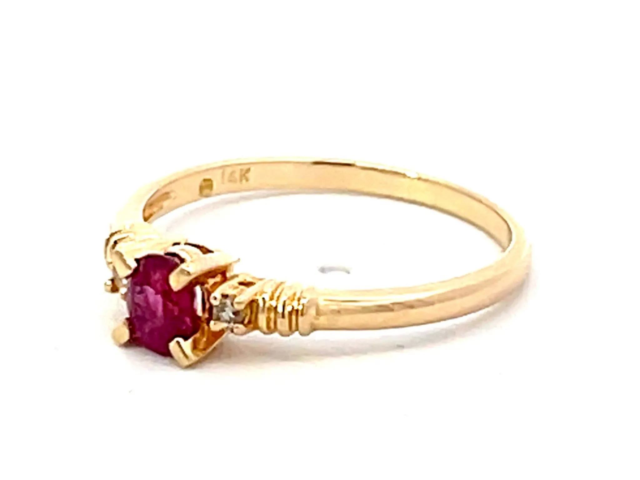 Oval Ruby Diamond Ring in 14k Yellow Gold