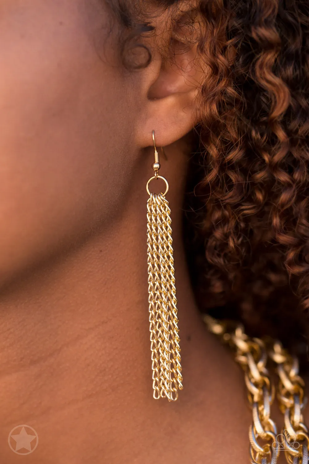 Paparazzi - SCARFed for Attention - Gold Necklace