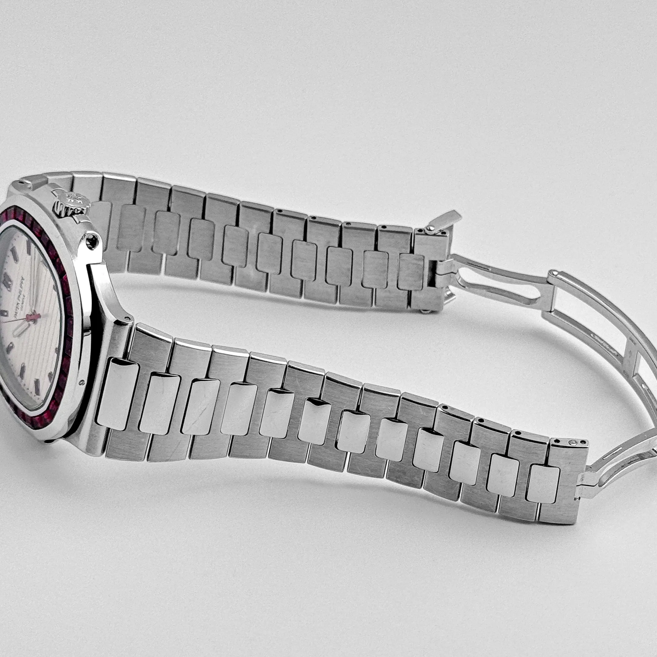 Patek Philippe Nautilus 5711/112P-010 Platinum White Dial Ruby Bezel