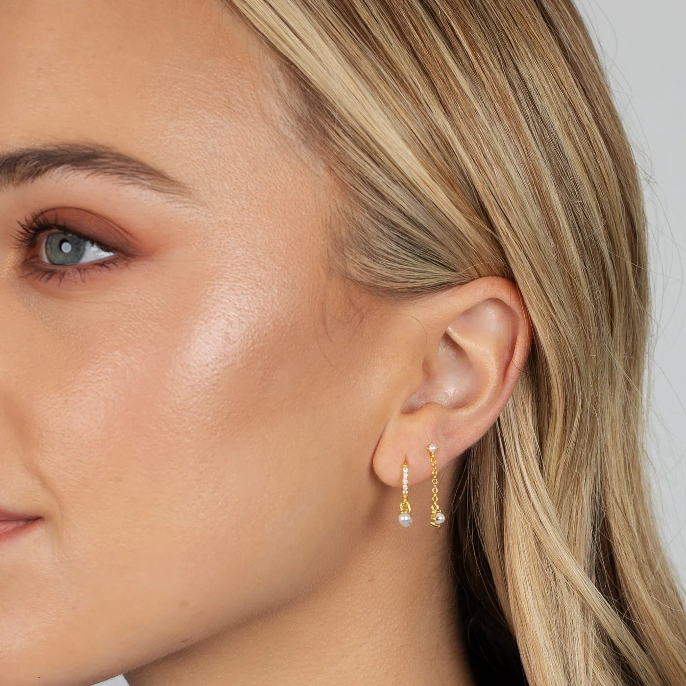 Pearl Chain Drop Stud Earring