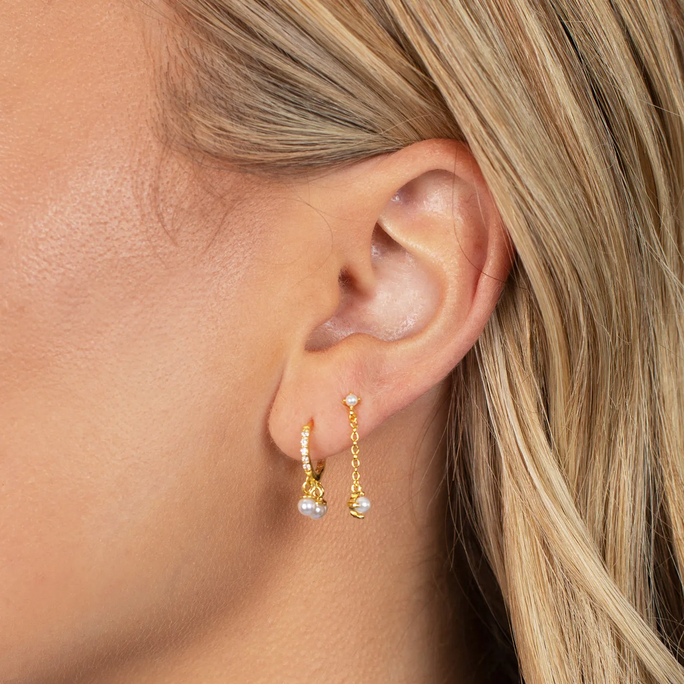 Pearl Chain Drop Stud Earring