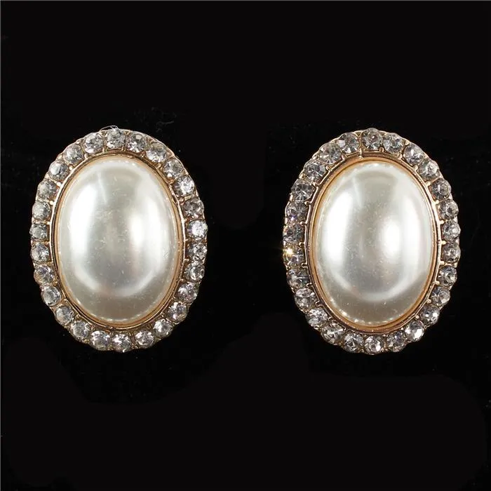 Pearl Earring