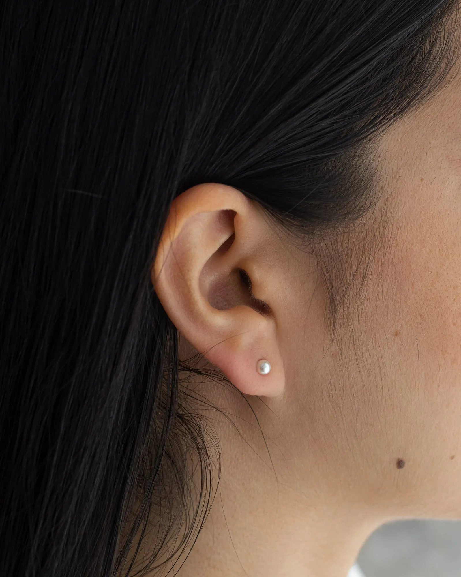 Pearl Studs