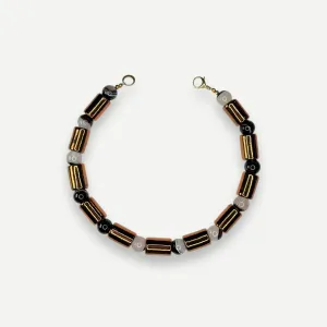PENNY & AGATE SUNDRY.  BEAD FIVE.