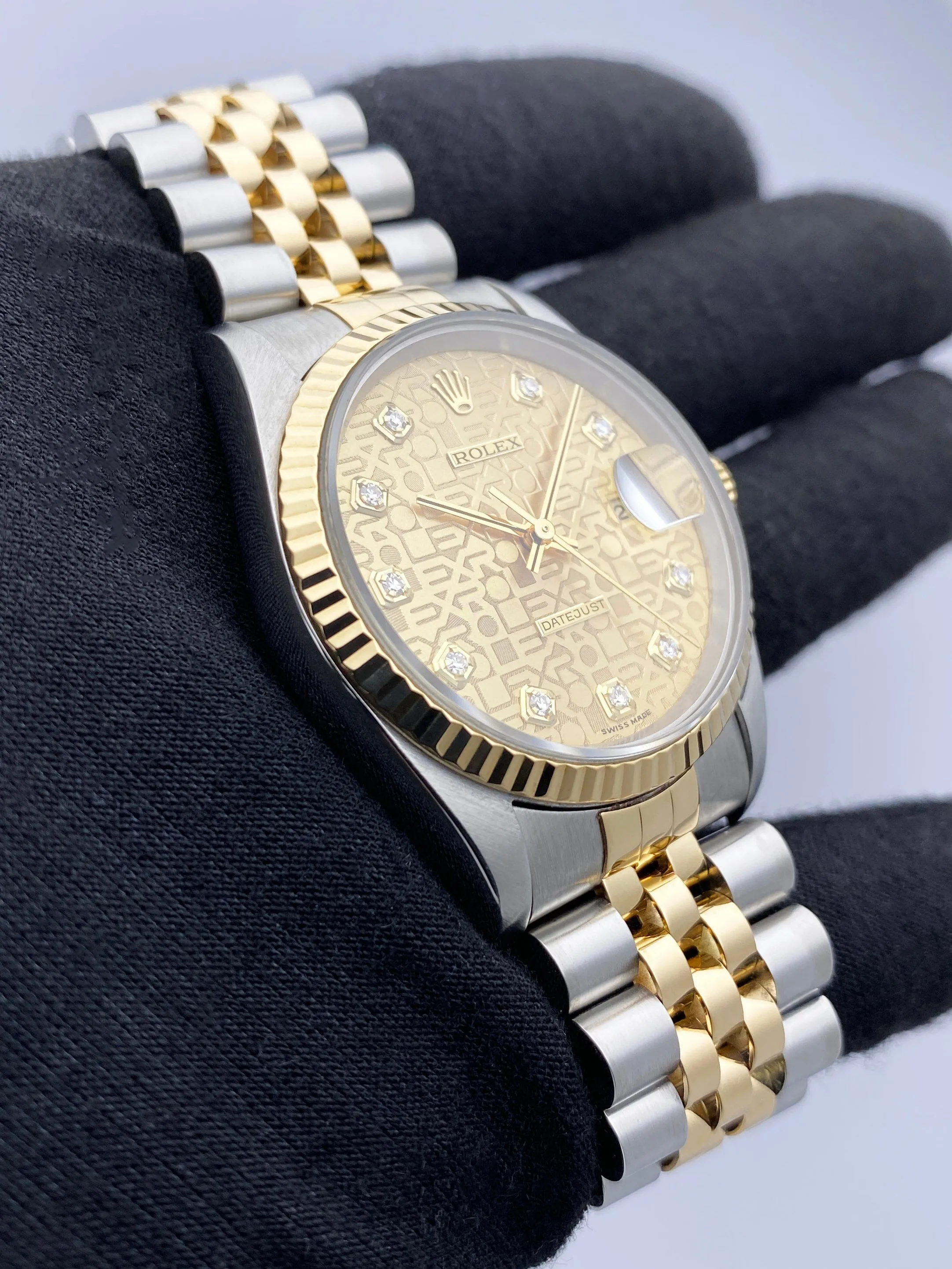 Rolex Datejust 16233 Anniversary Diamond Dial Mens Watch