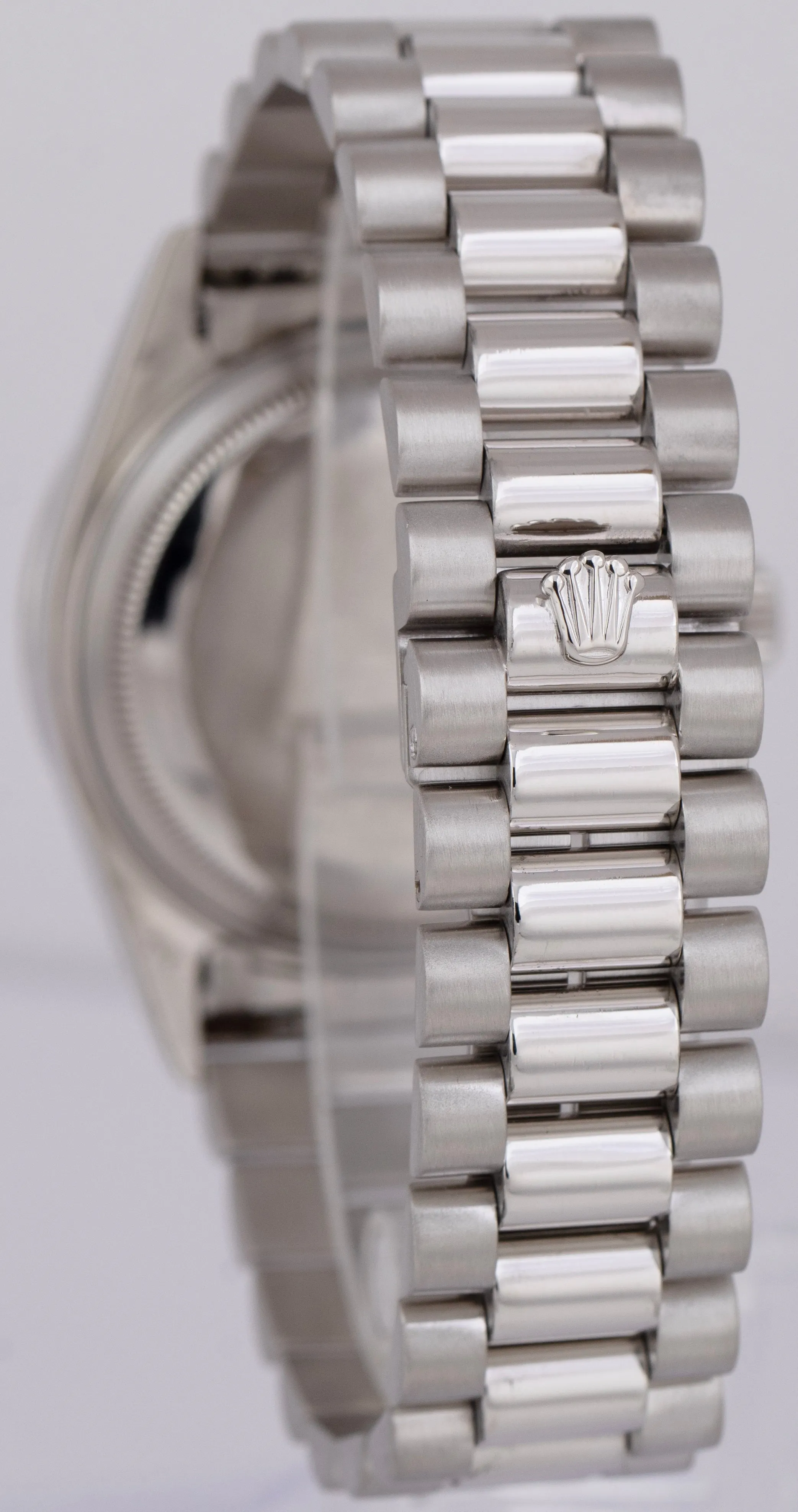 Rolex Day-Date President FACTORY DIAMOND Bezel 36mm 950 Platinum Watch 18046 A
