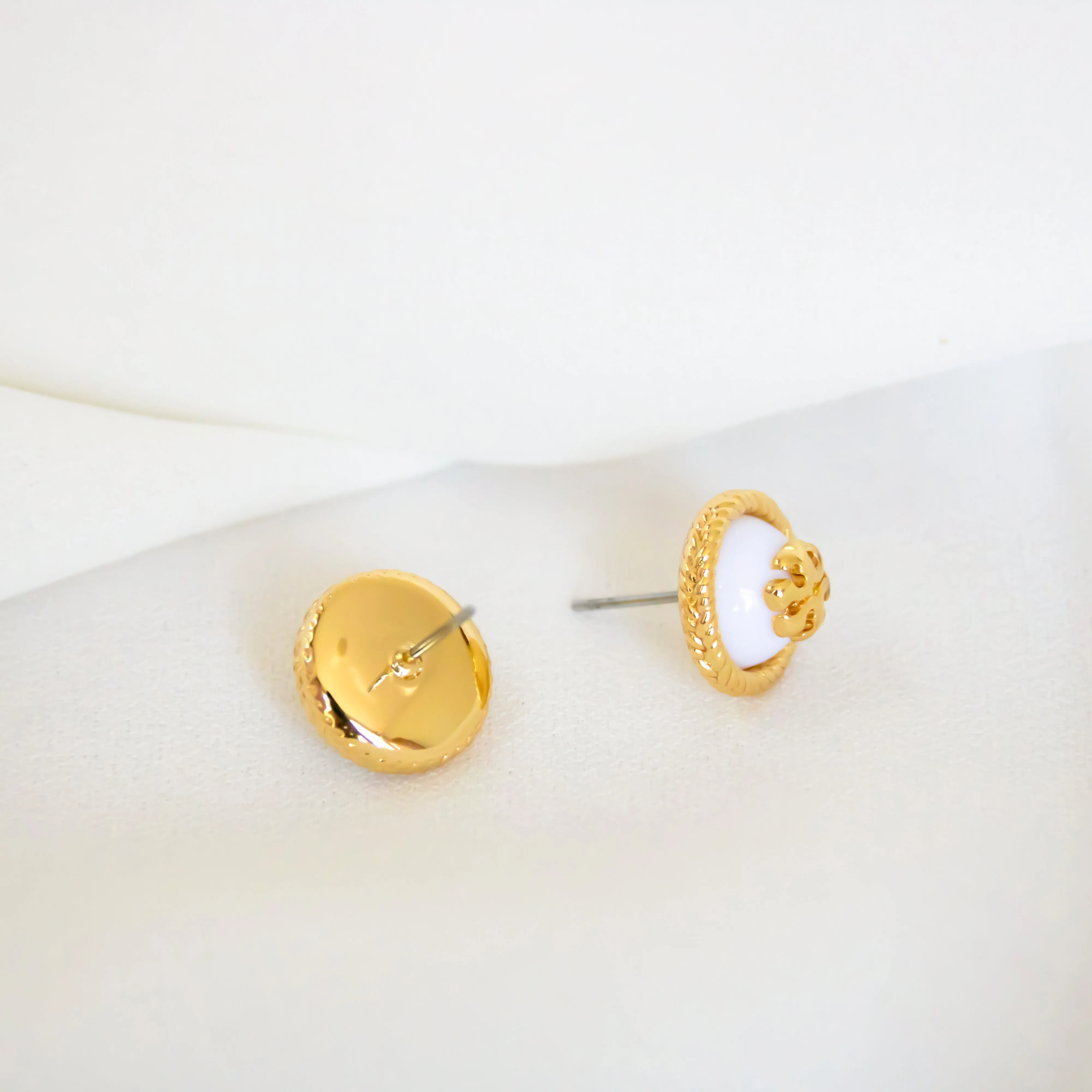 Rope Logo Gold And White Stud Earrings