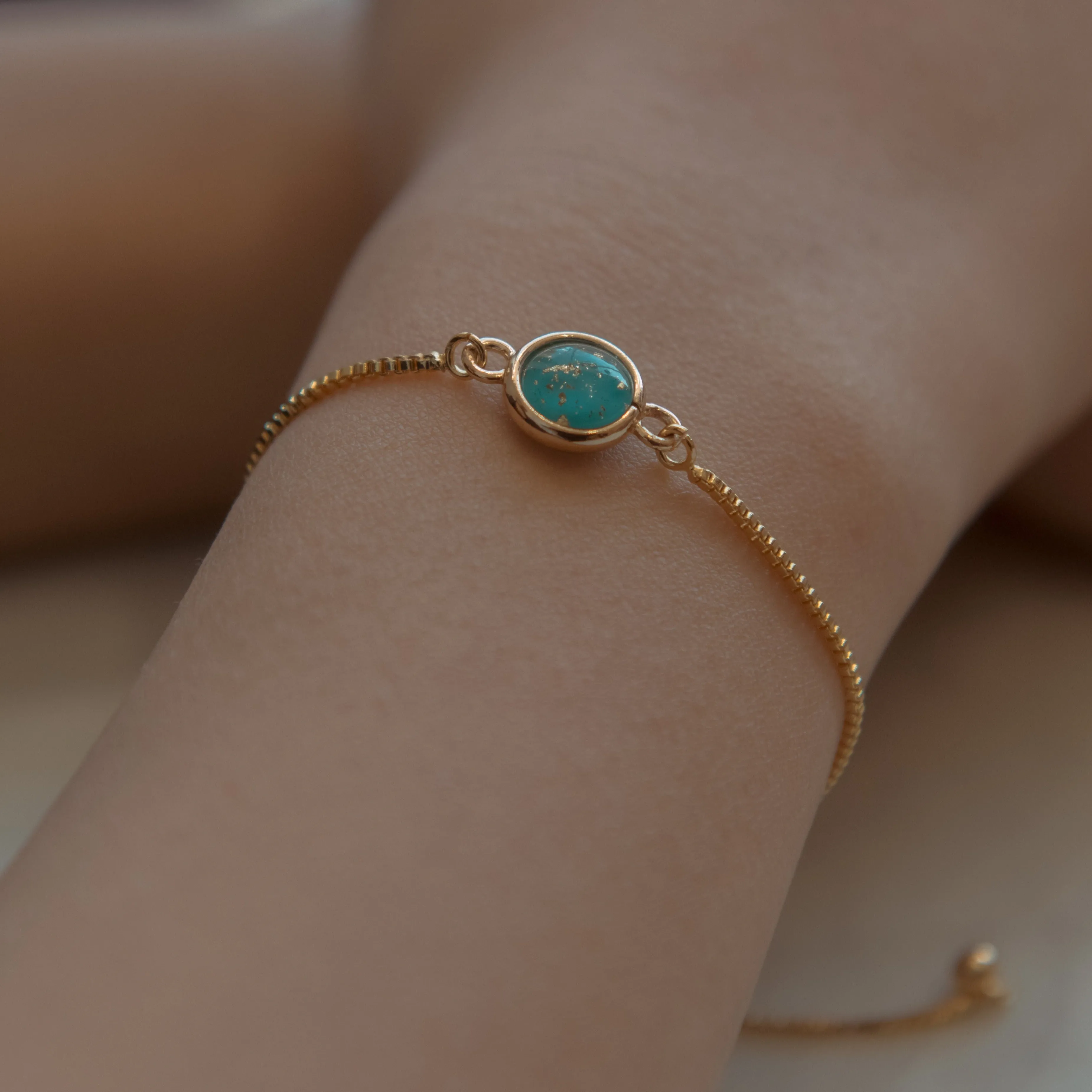 Round Green Resin Adjustable Bracelet