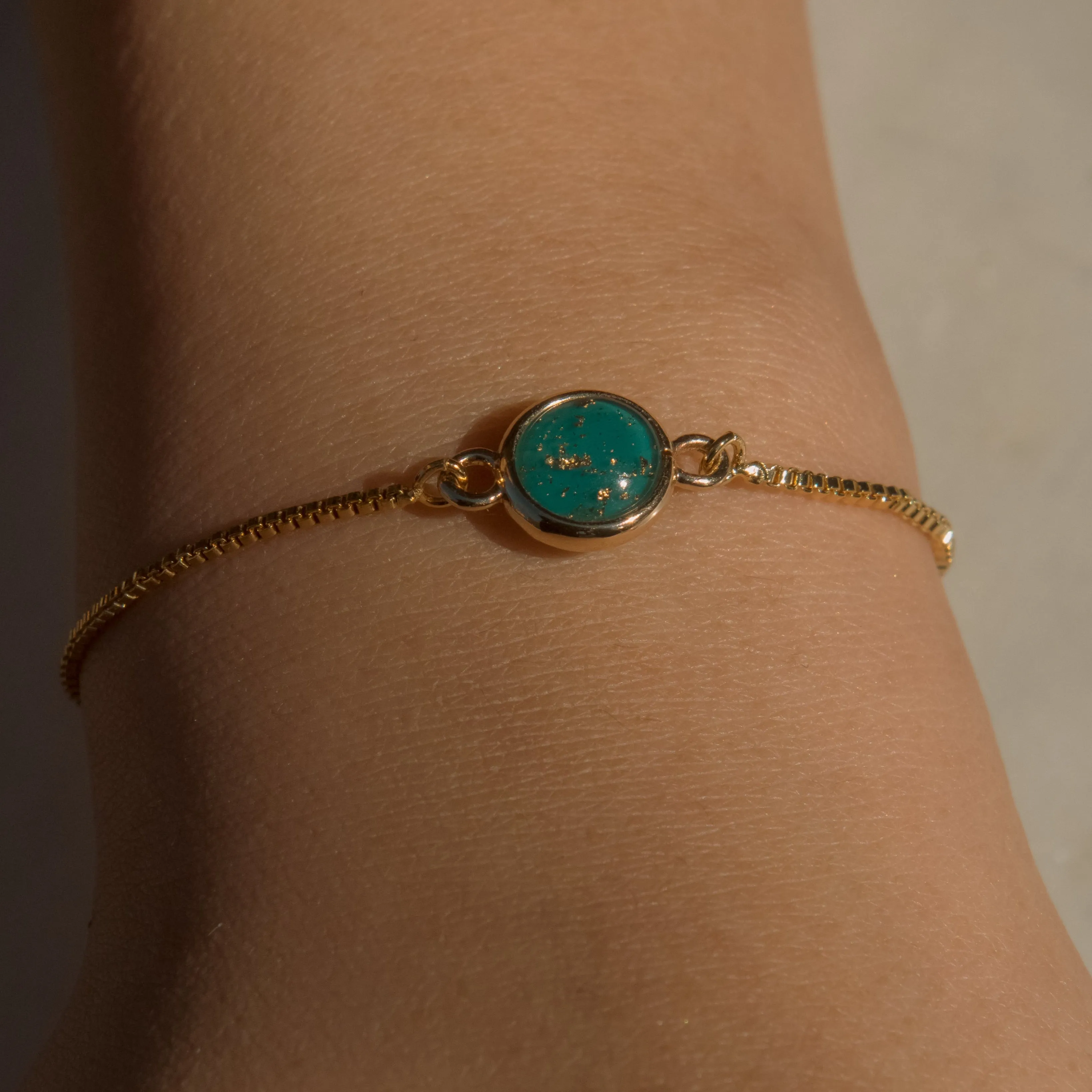Round Green Resin Adjustable Bracelet