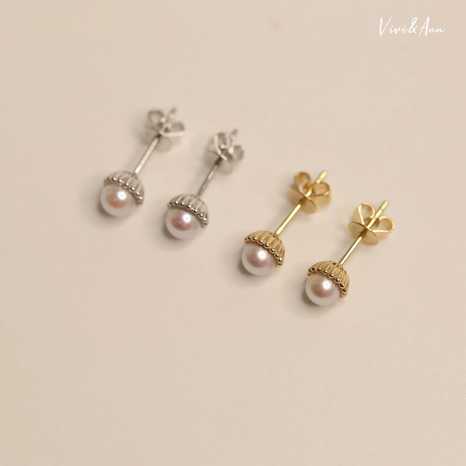 Signature Floral Akoya Pearl Stud Earrings 14K Gold