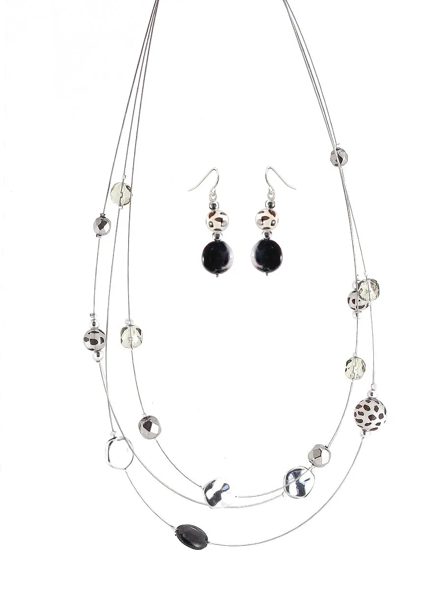 SILVER-BLACK NECKLACE AND EARRINGS SET  #ADX6407291 (SHBC1)