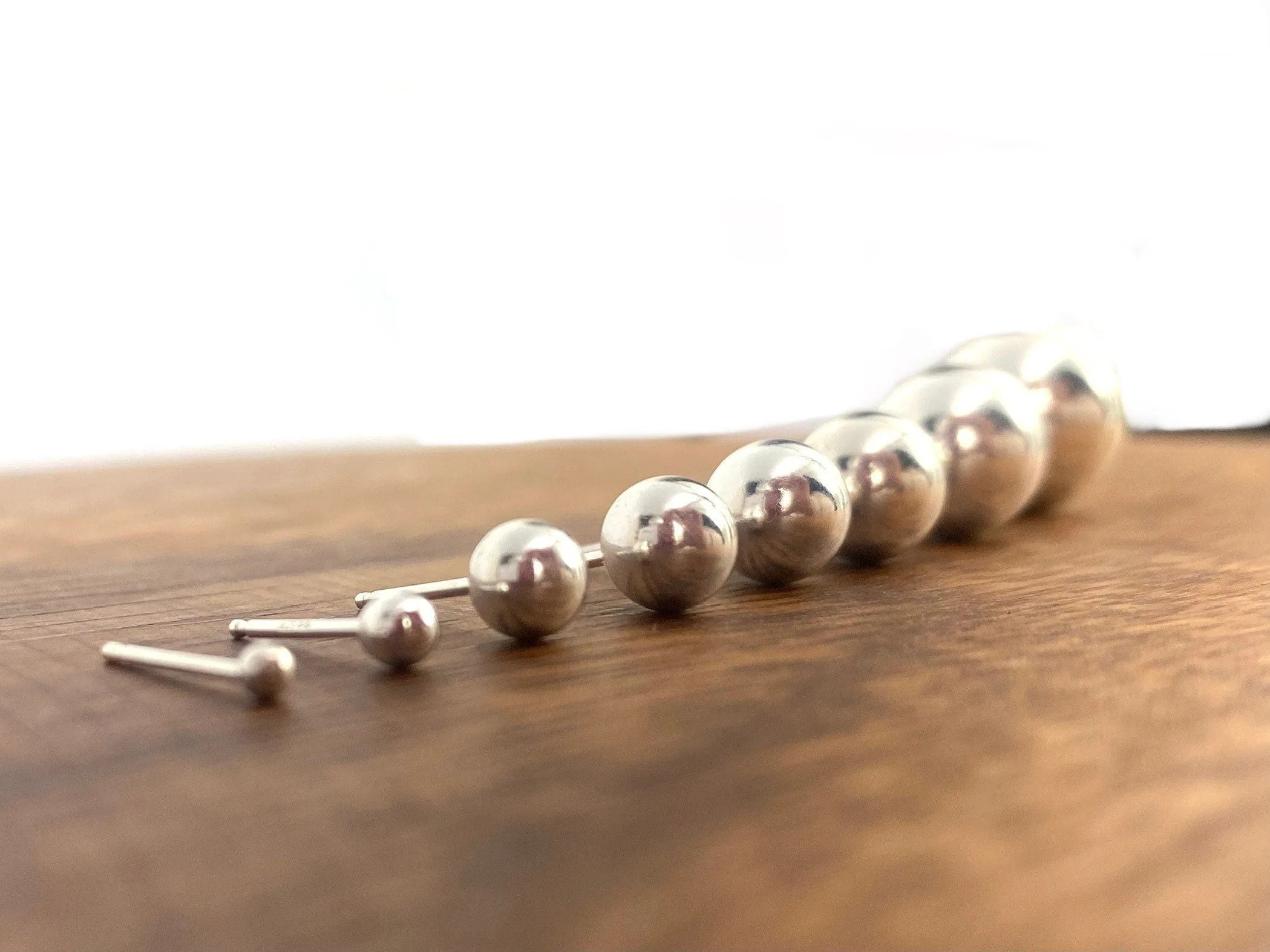 Sterling Silver Circle Bead Studs, Sku#SSCS