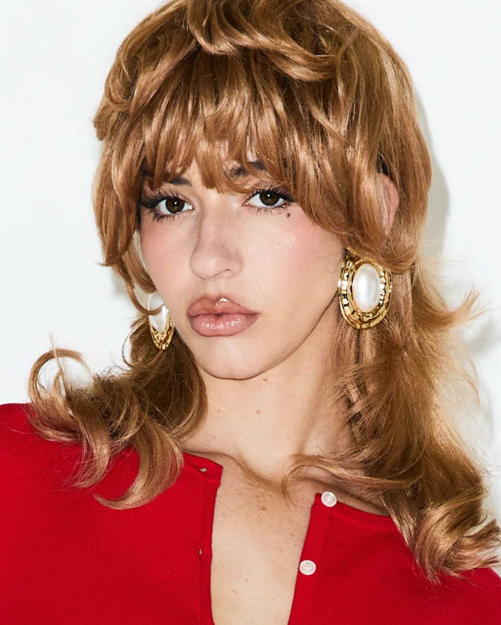 STUD EARRING