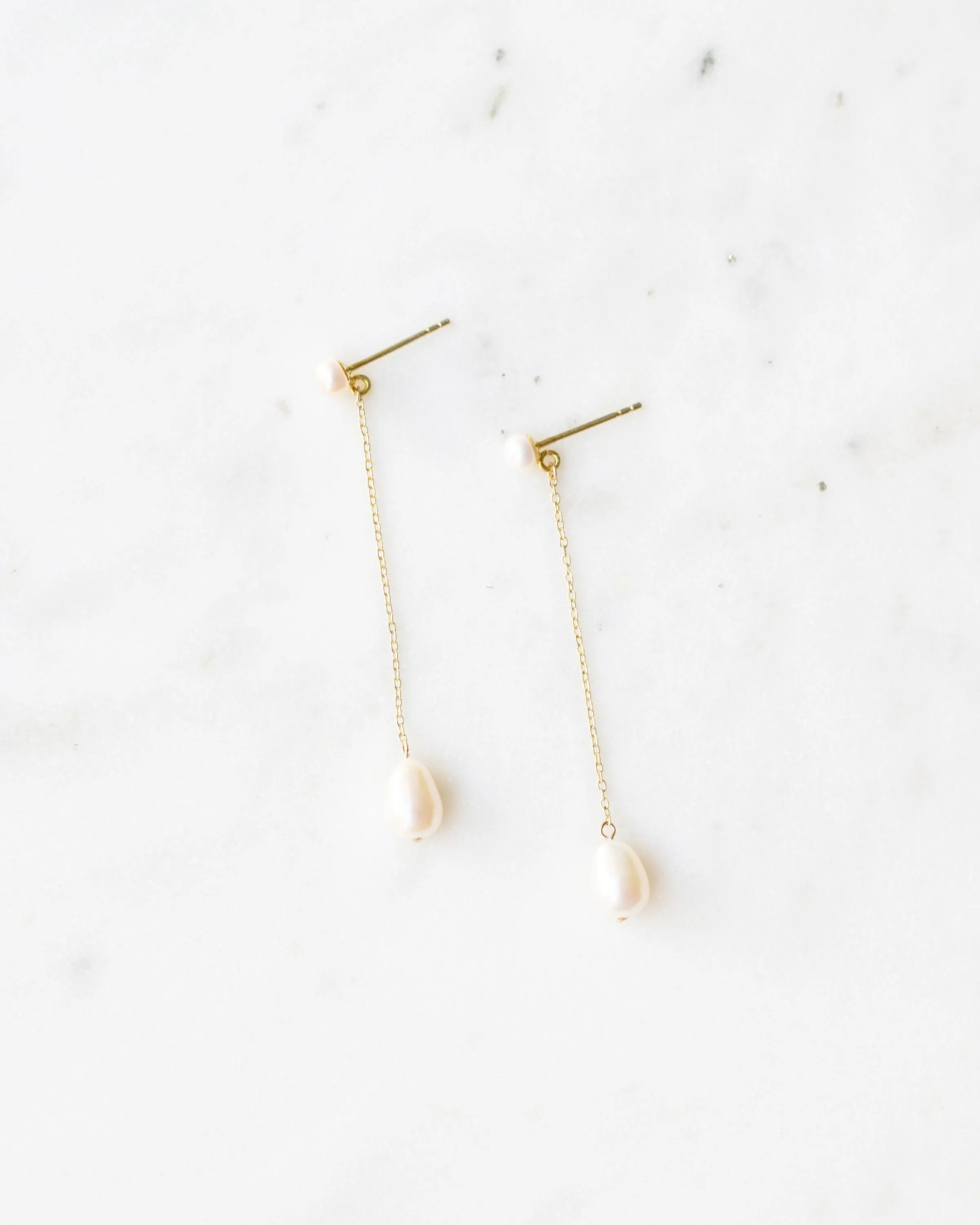 Teardrop Pearl Long Earrings