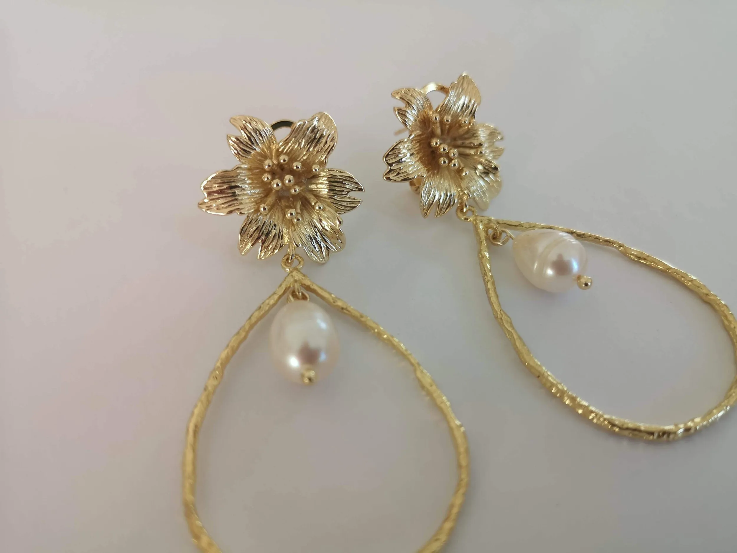 The Claudia Grace Earrings