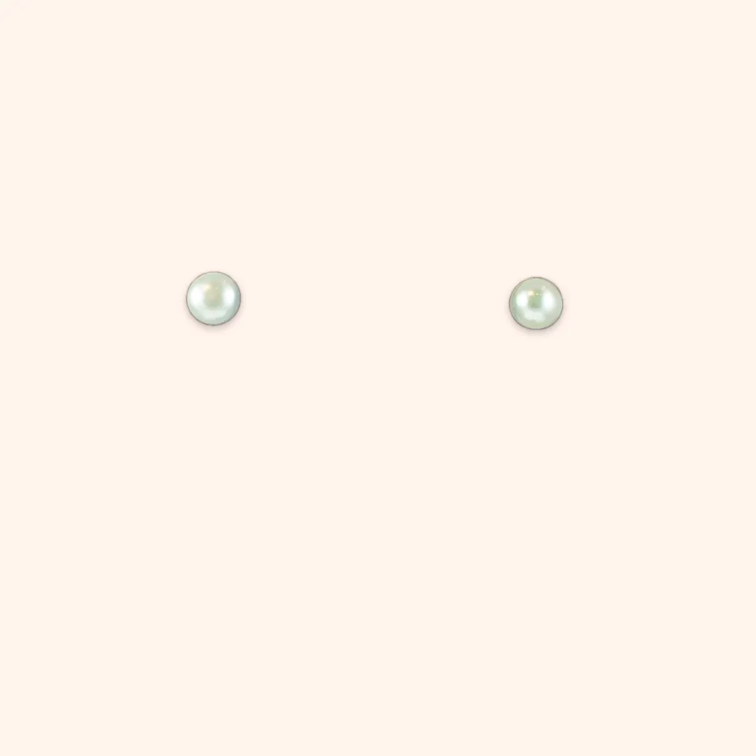 The Pearl Stud Earrings