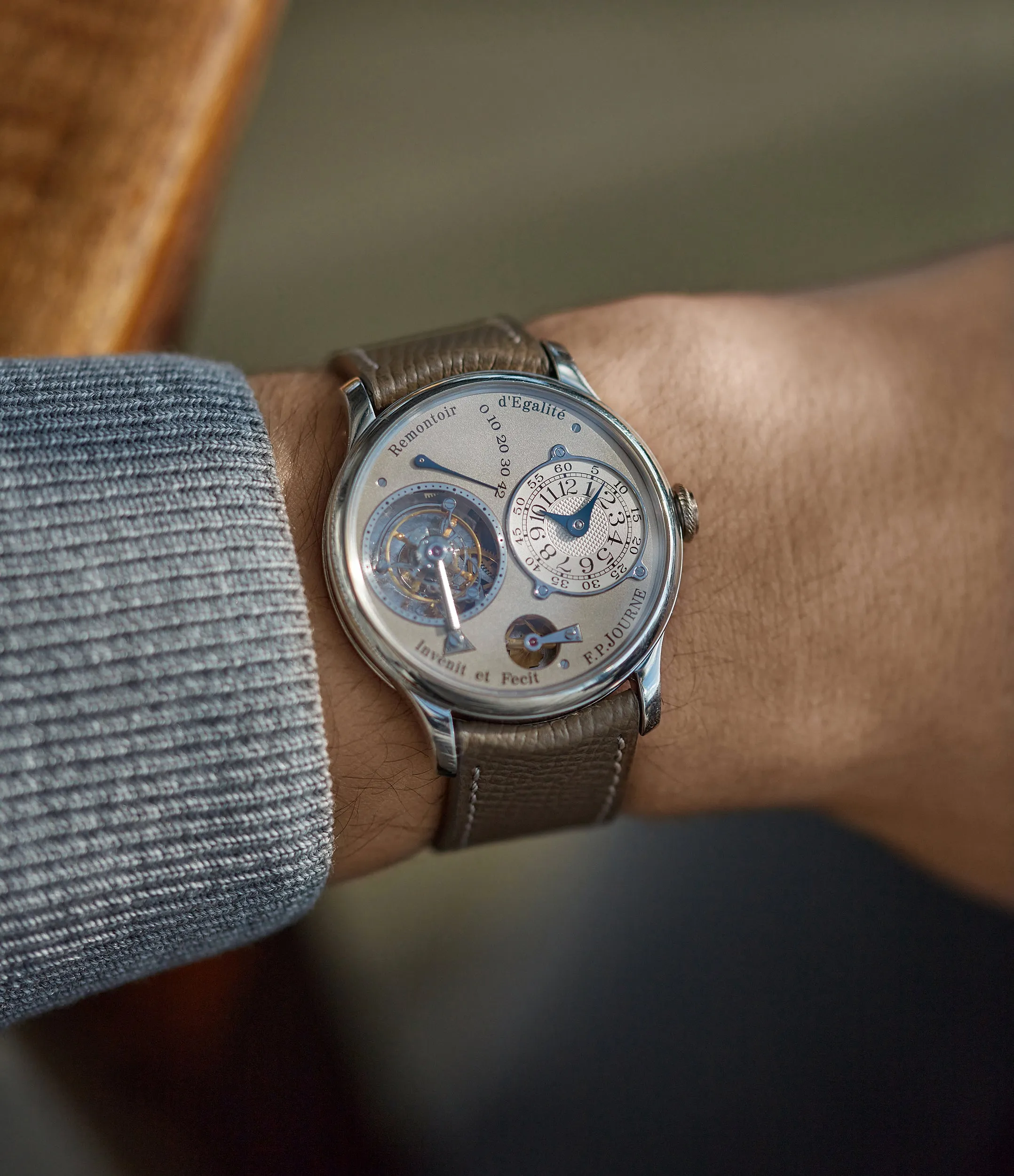 Tourbillon | Brass Movement | 38mm | Platinum
