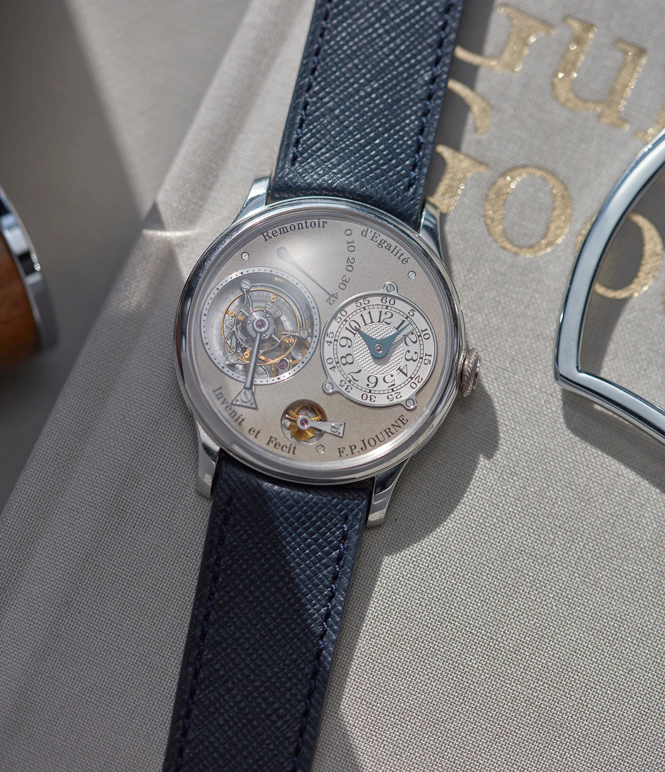 Tourbillon | Brass Movement | 38mm | Platinum