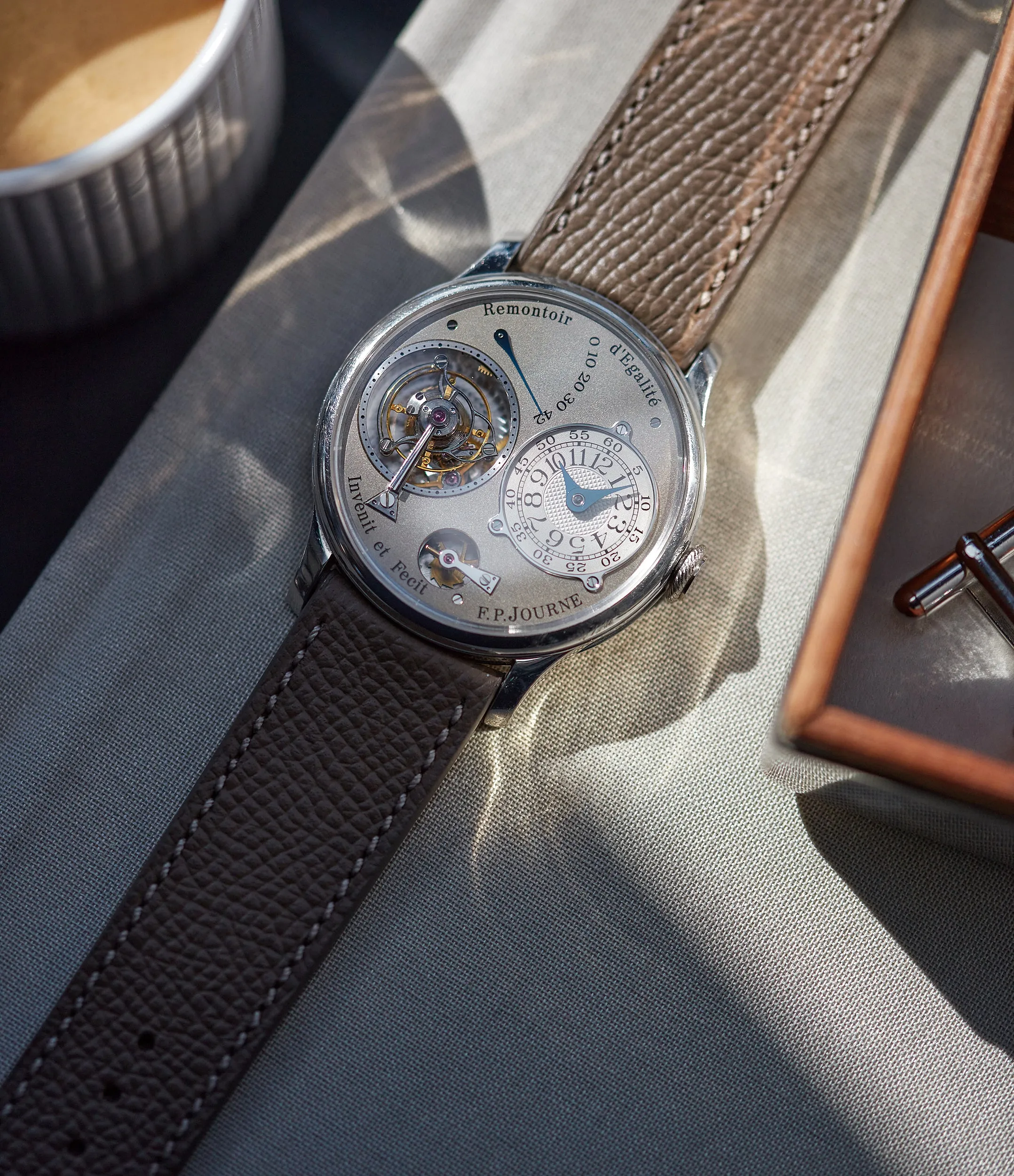 Tourbillon | Brass Movement | 38mm | Platinum