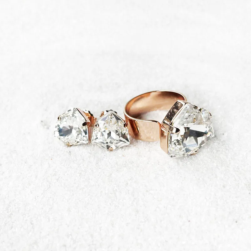 Vera Swarovski Stud Earrings