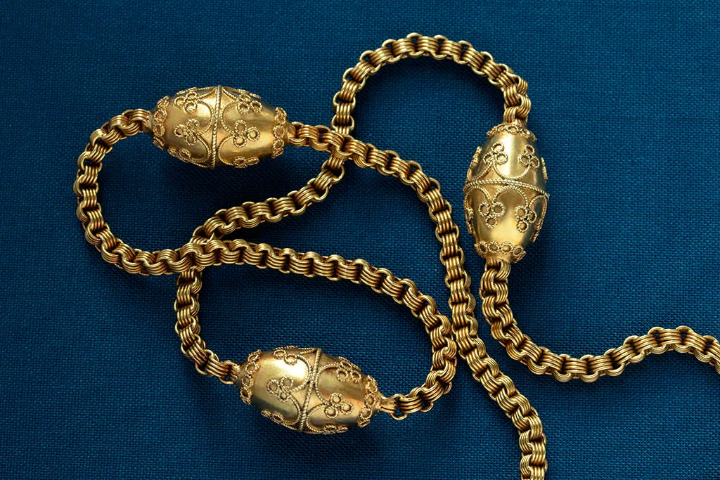 Victorian Etruscan Revival Gold Chain Necklace
