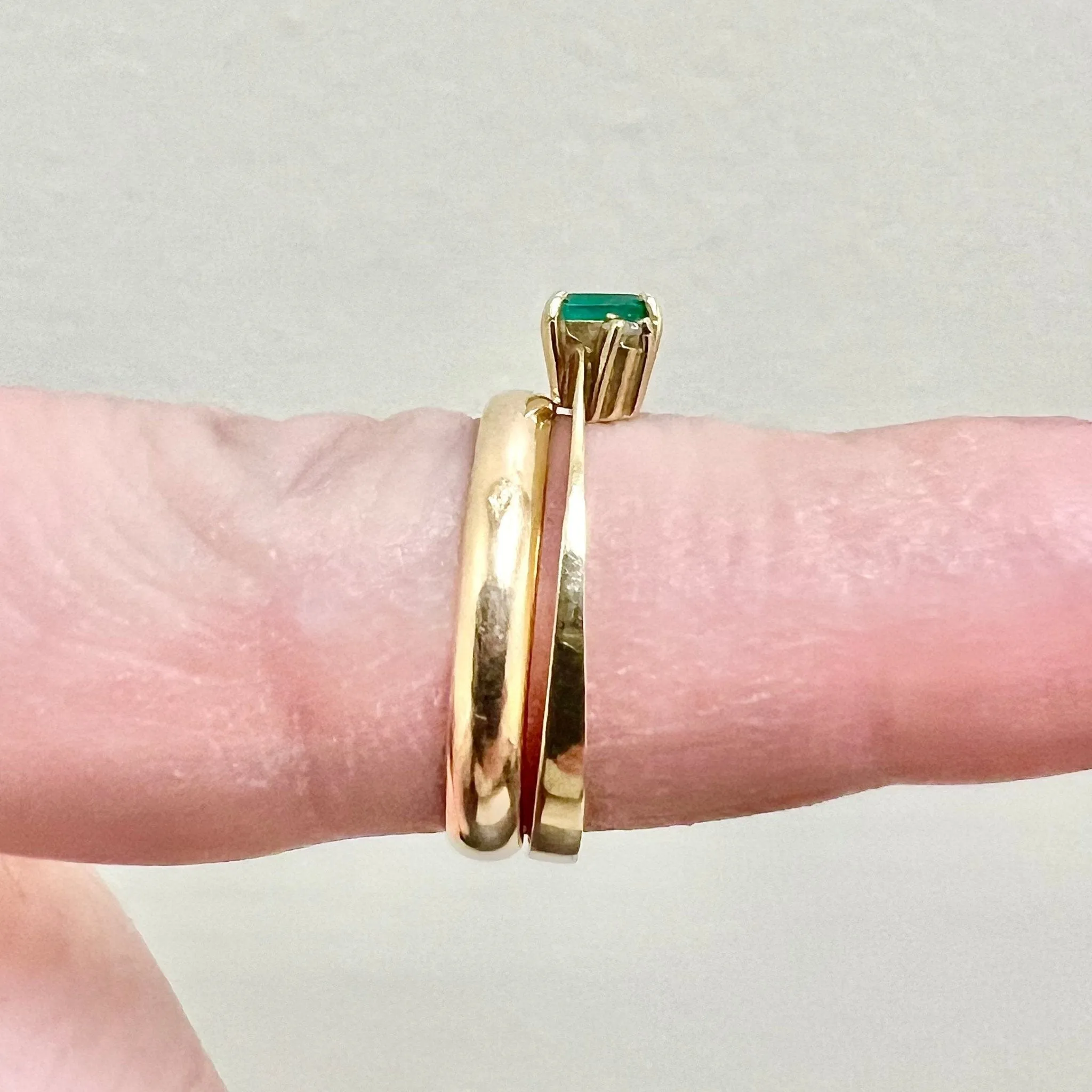 Vintage 18 Karat Yellow Gold Natural Emerald & Diamond Three-Stone Ring