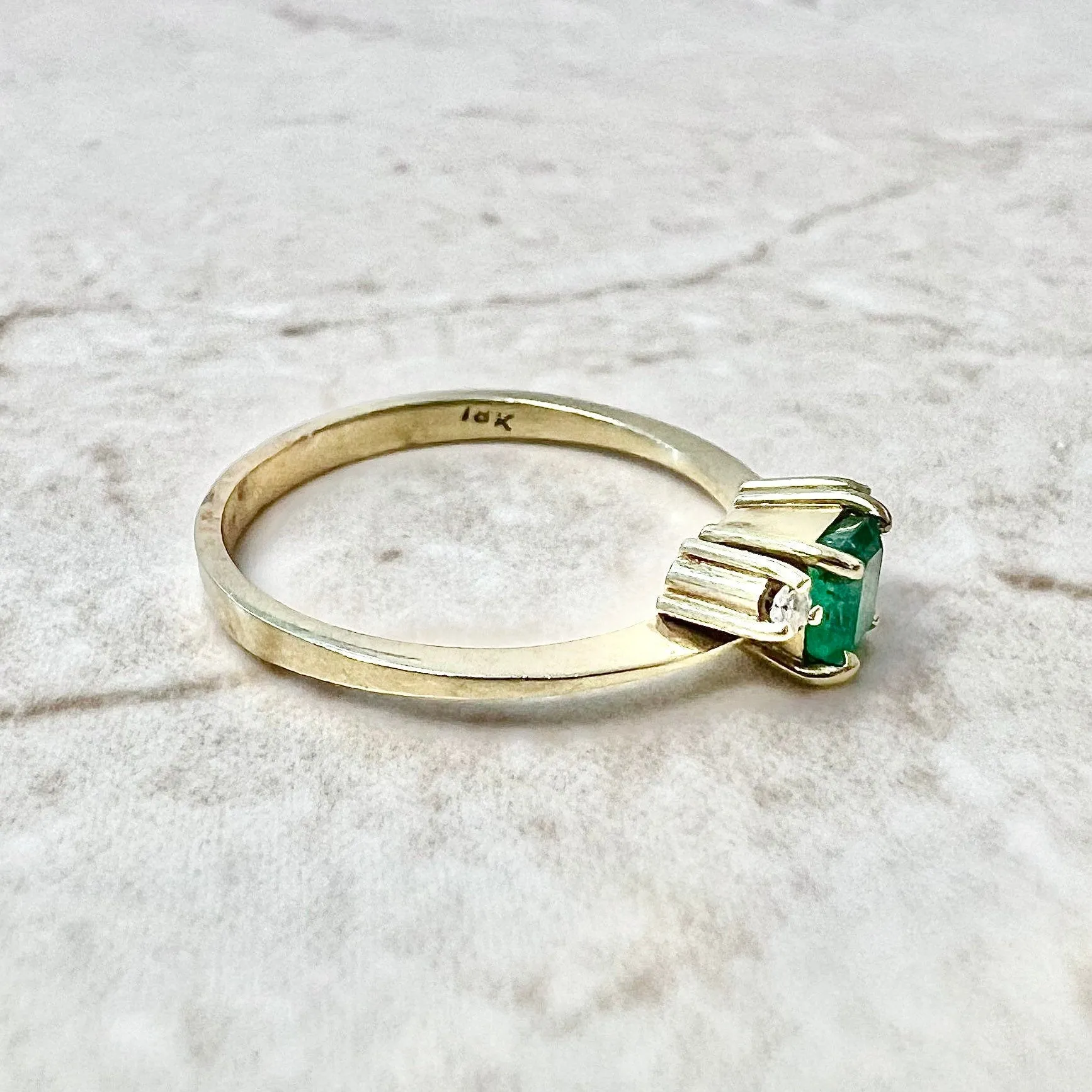 Vintage 18 Karat Yellow Gold Natural Emerald & Diamond Three-Stone Ring