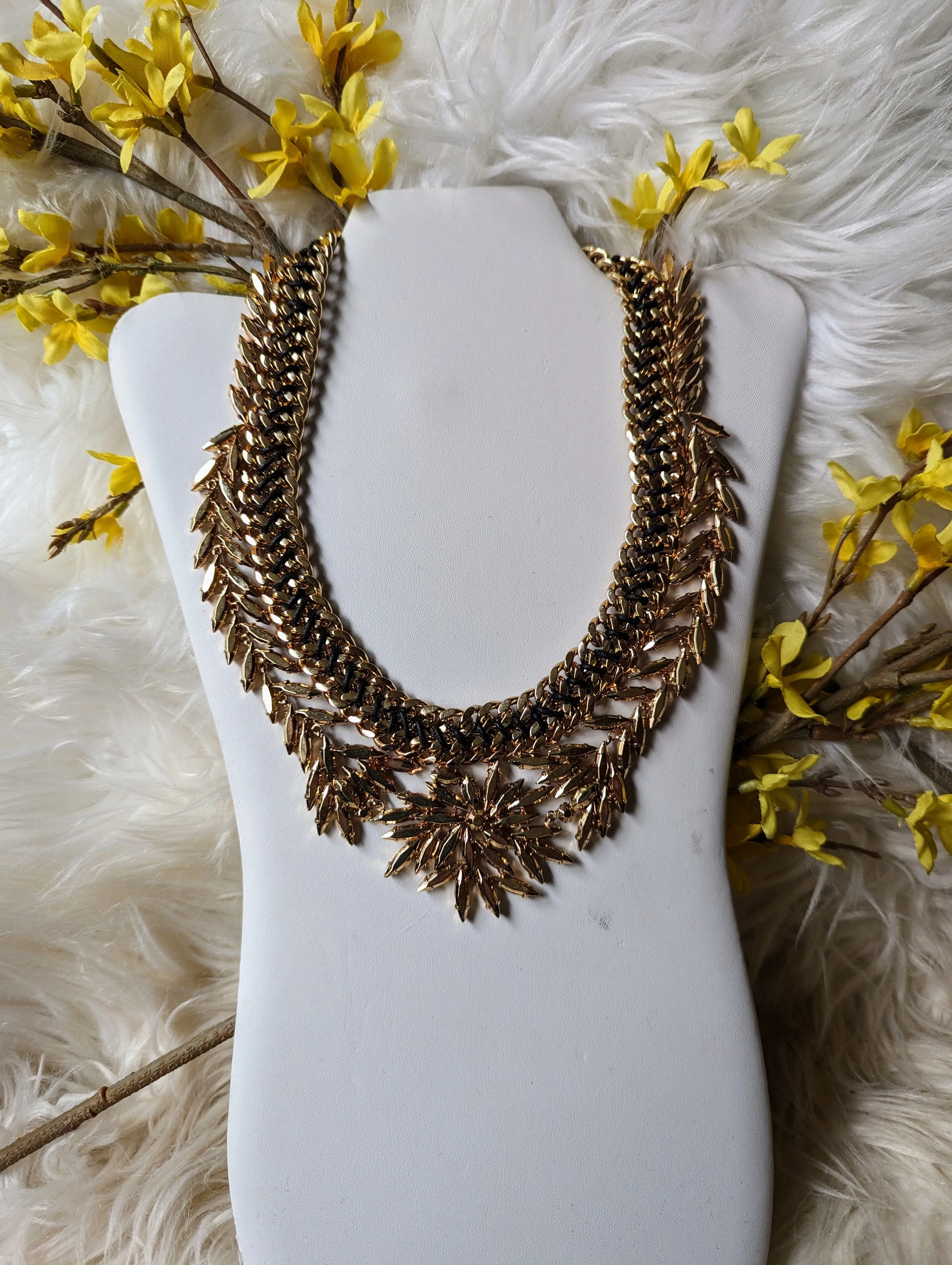 Vintage - Gold Tone Bead Chain Necklace