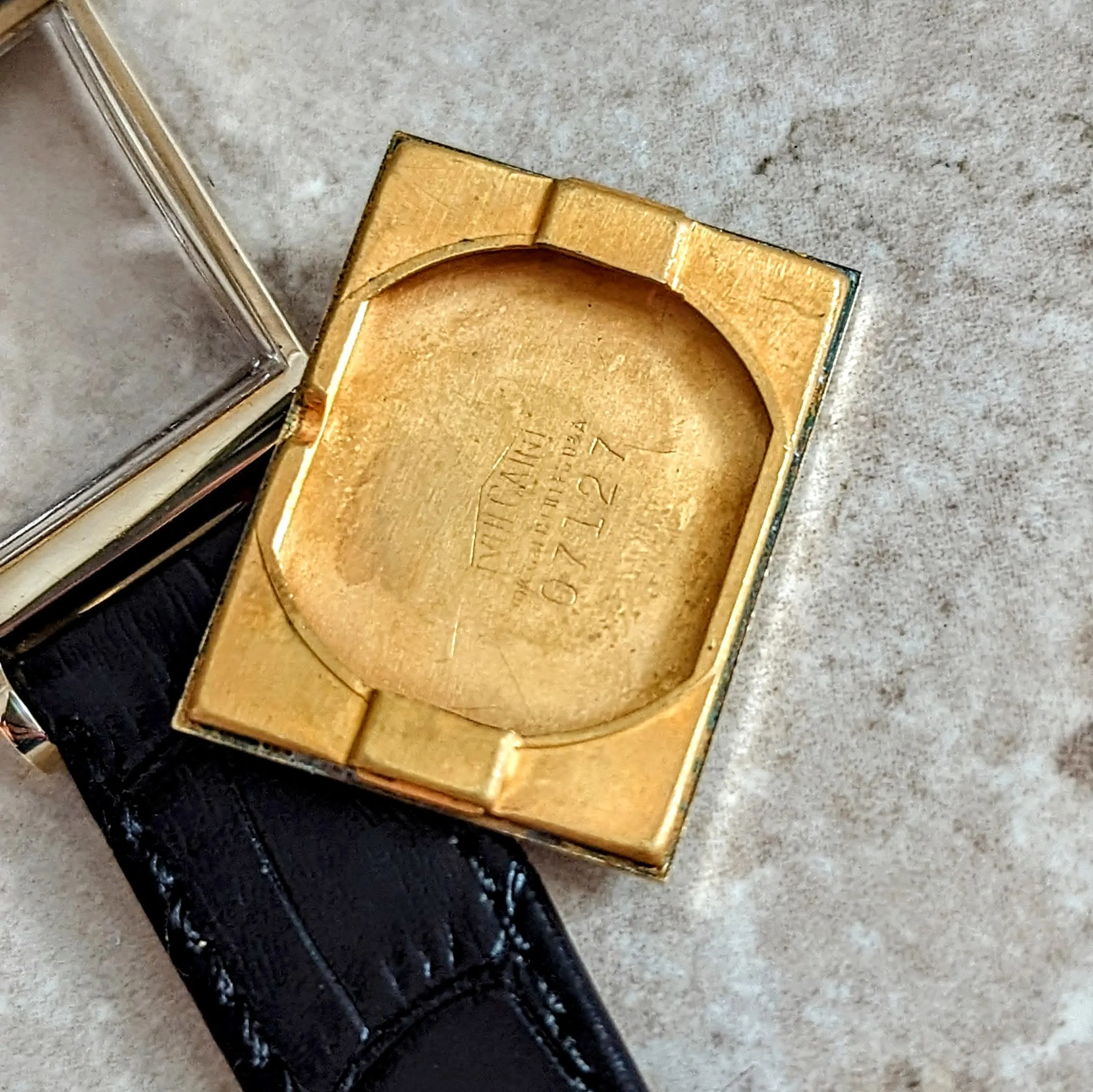 Vintage VULCAIN Wristwatch Swiss Stroboscopic Movement Caliber 708 17 Jewels Watch