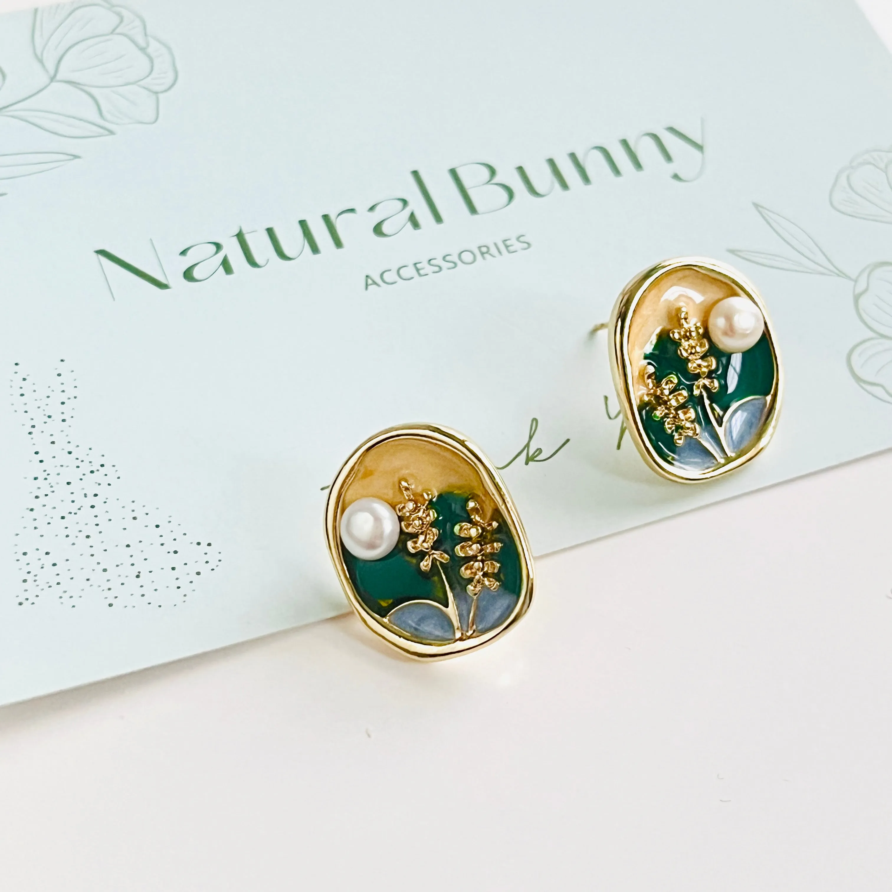 Wheat Pearl Stud Earrings