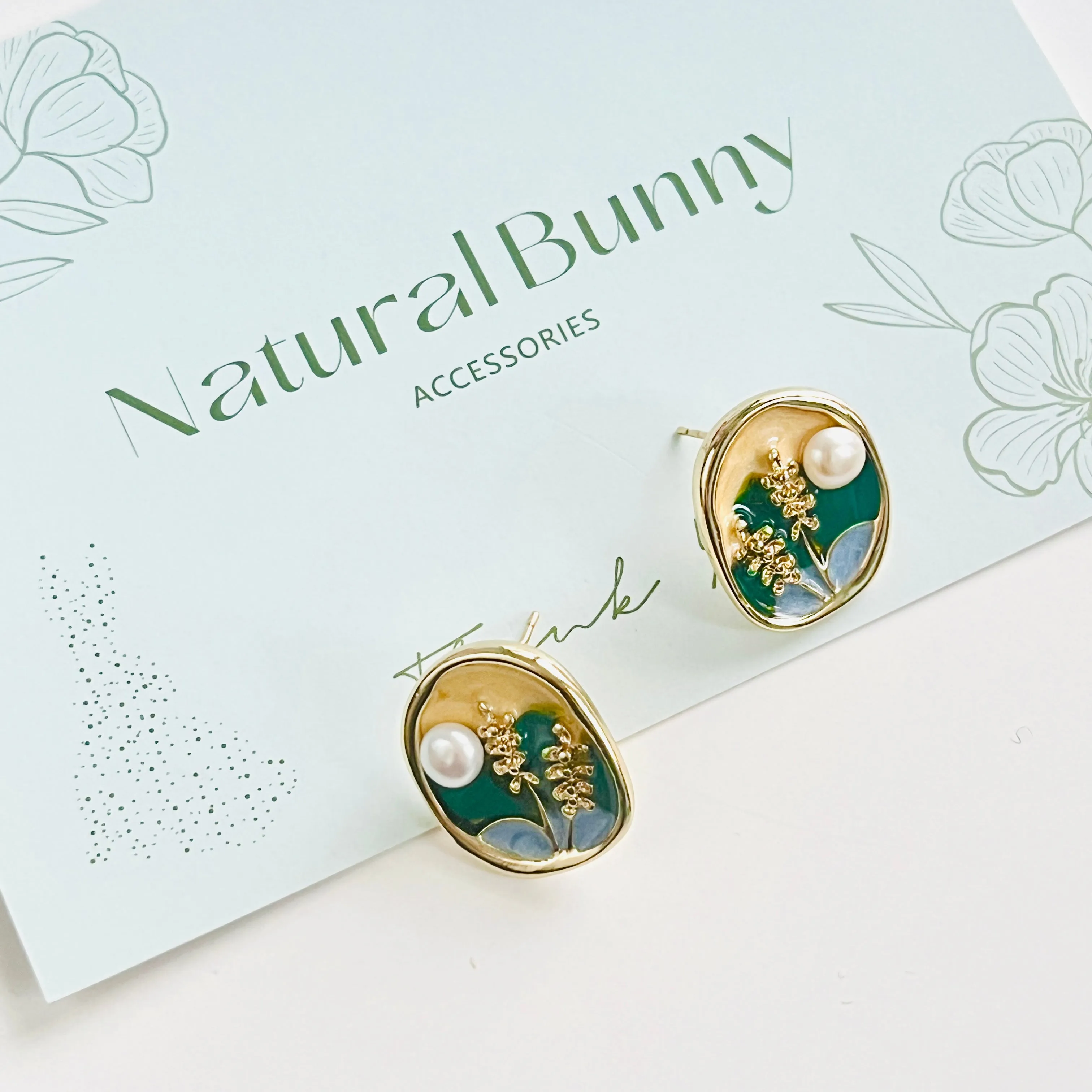 Wheat Pearl Stud Earrings