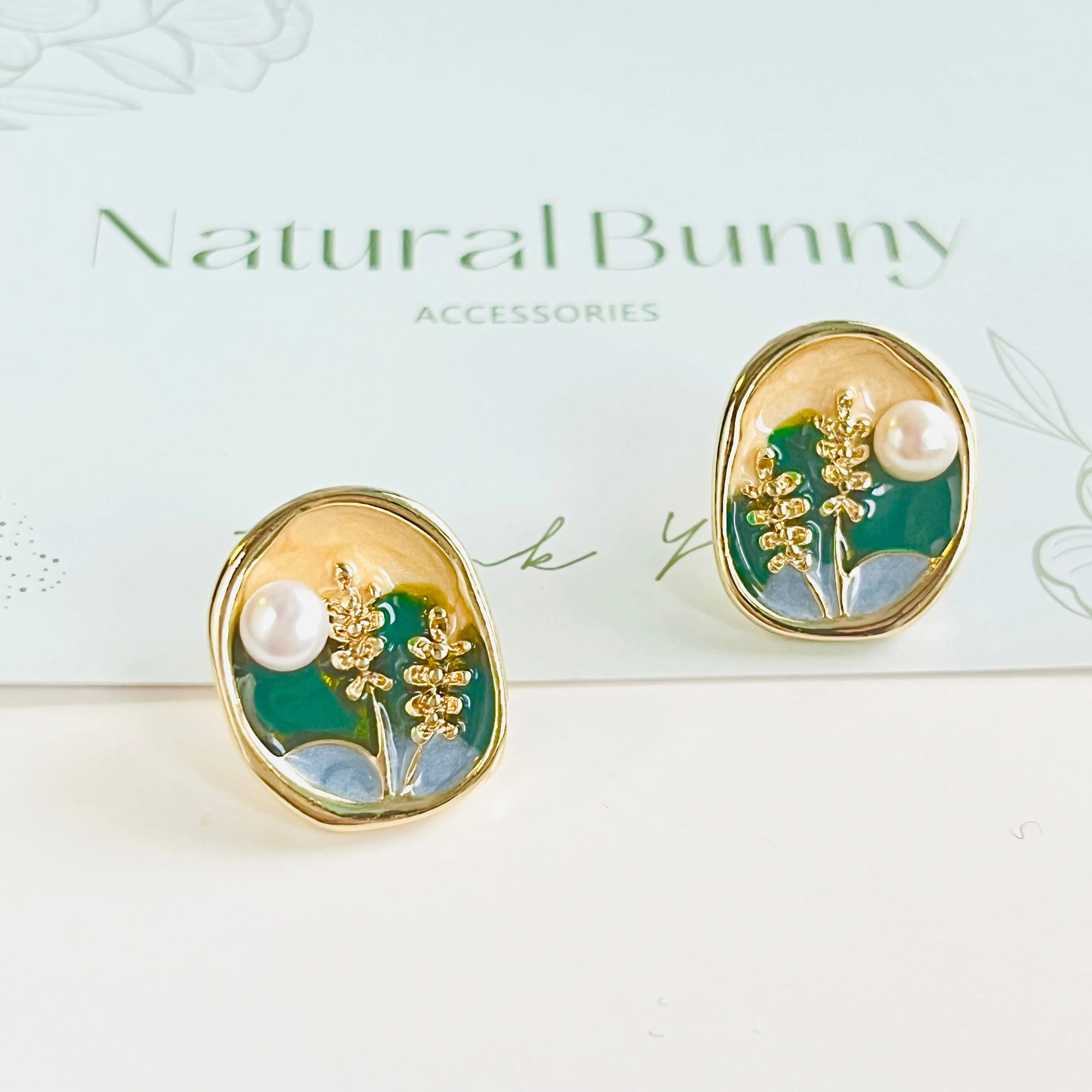 Wheat Pearl Stud Earrings