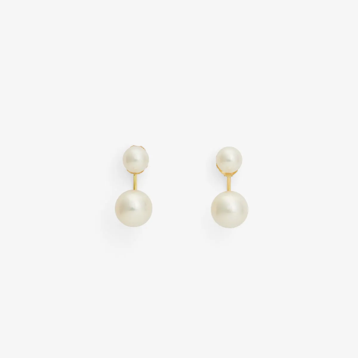 White Pearl Sister Studs | E7002P